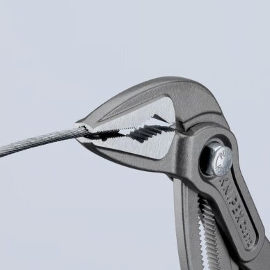 Santechninės replės prailgintos KNIPEX SLIM Cobra su fiksavimu 250mm 8 Santechninės replės prailgintos KNIPEX SLIM Cobra su fiksavimu 250mm 8