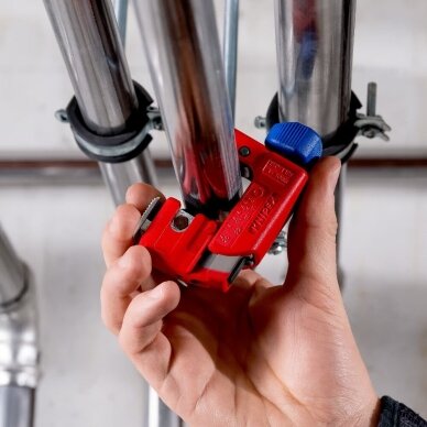 Vamzdžių (metalinių) mini pjoviklis 3-30mm KNIPEX TubiX® S 2 Vamzdžių (metalinių) mini pjoviklis 3-30mm KNIPEX TubiX® S 2